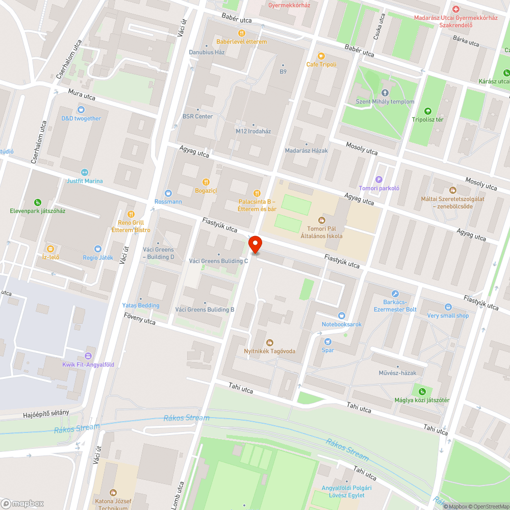 Veszélyesen letörött faág járda felett bejelentés helye