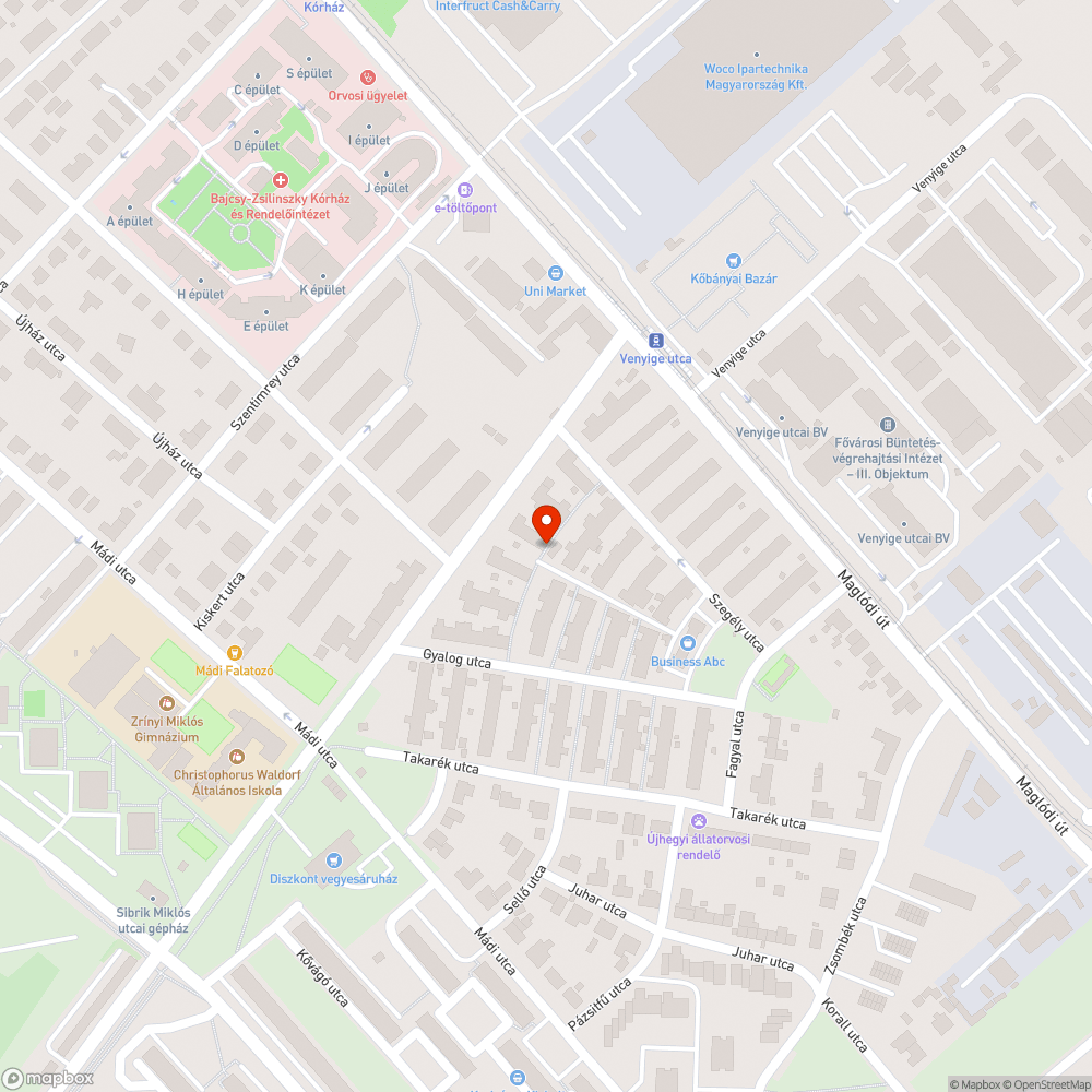 Kettő kupac szemét meg zöldhulladék bejelentés helye