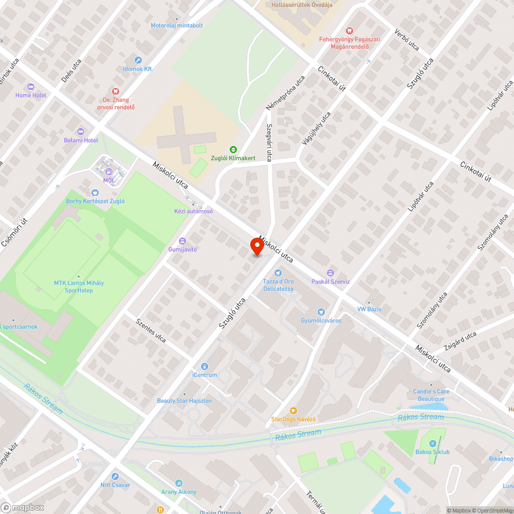 Széttaposott, besározott járda bejelentés helye