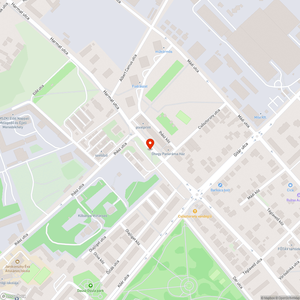 Egy nagyon graffitis buszmegálló bejelentés helye