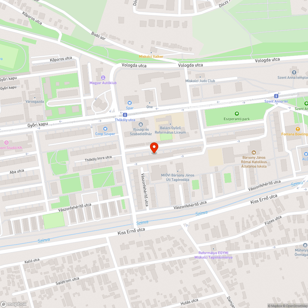 Állandó szemét és élelmiszer ablakon kidobálása lakóterületen bejelentés helye