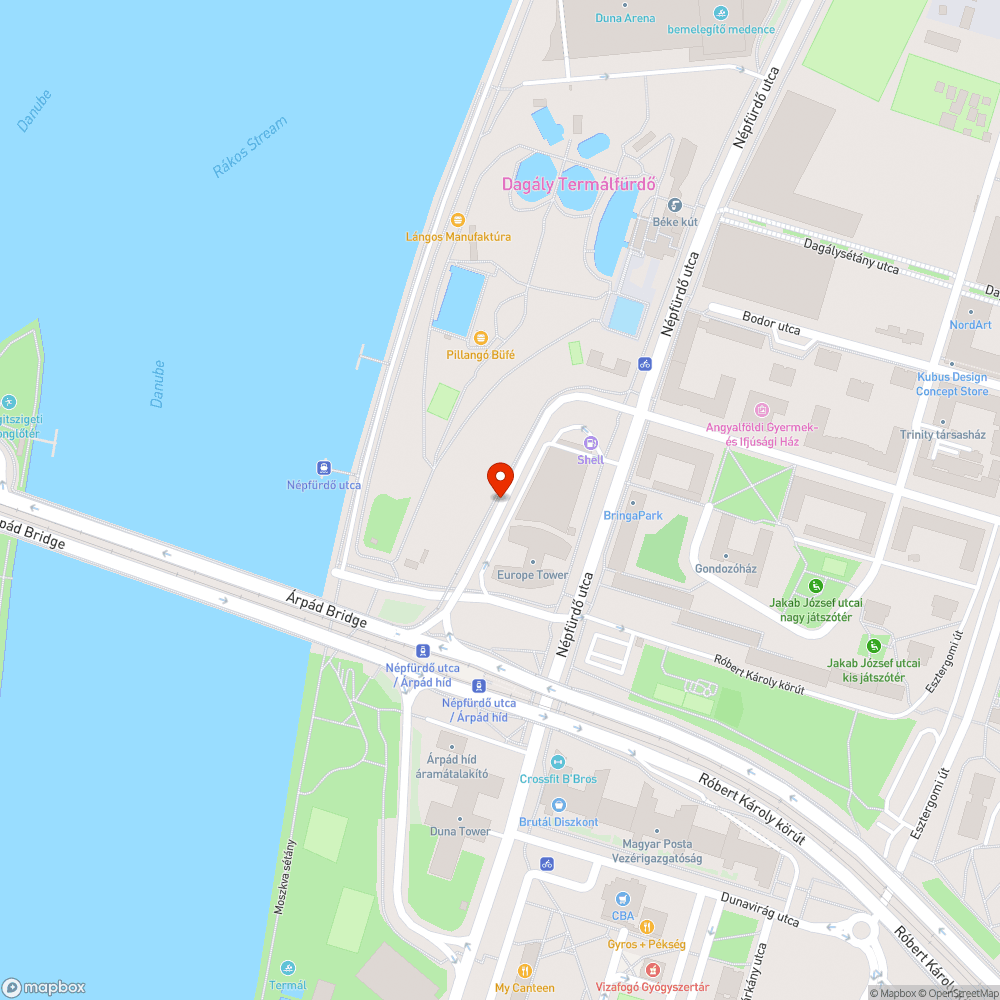 Üvegszilánkok az Árpád híd pesti bicikliút felhajtón bejelentés helye