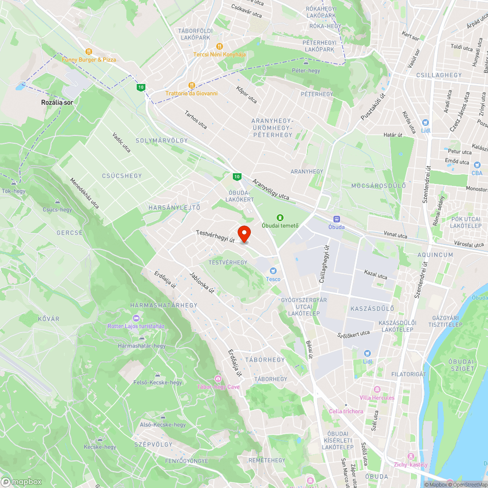 Testvérhegyi út 12., kátyú bejelentés helye