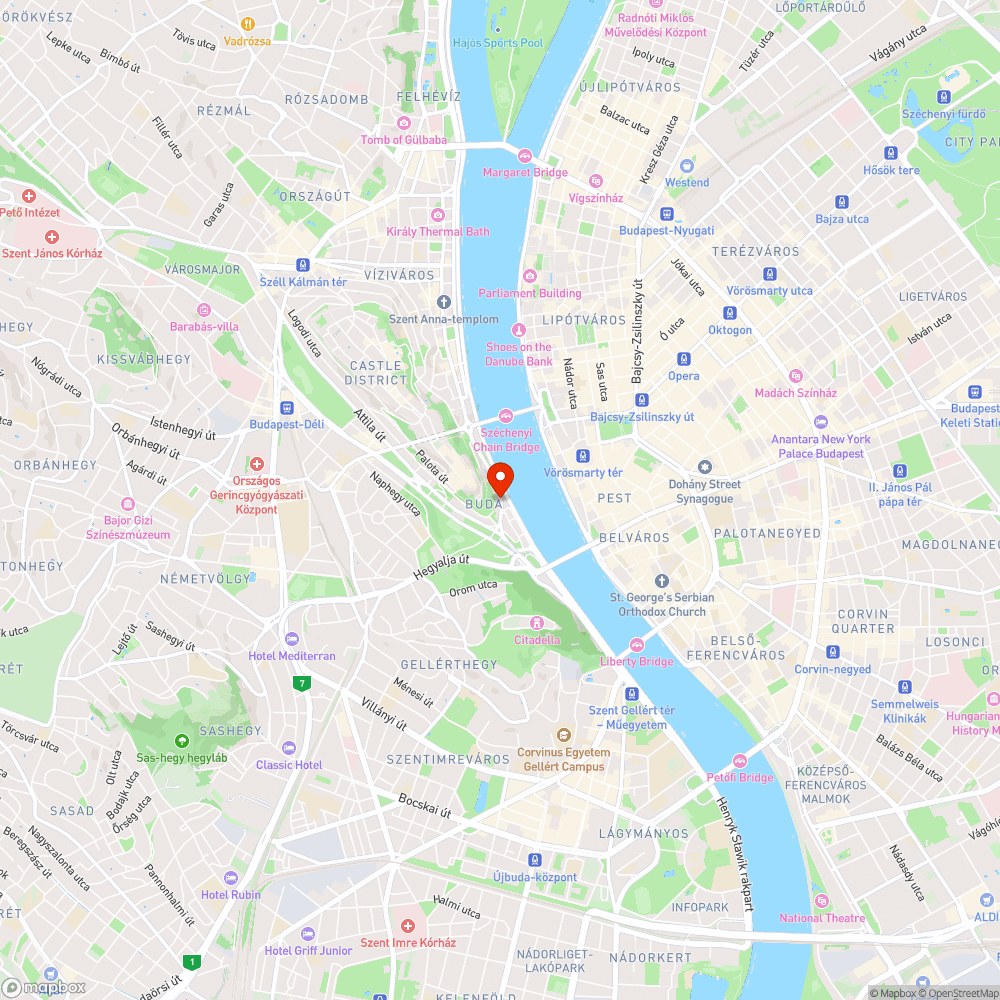 Gazos terület a Várkert bazárnál bejelentés helye