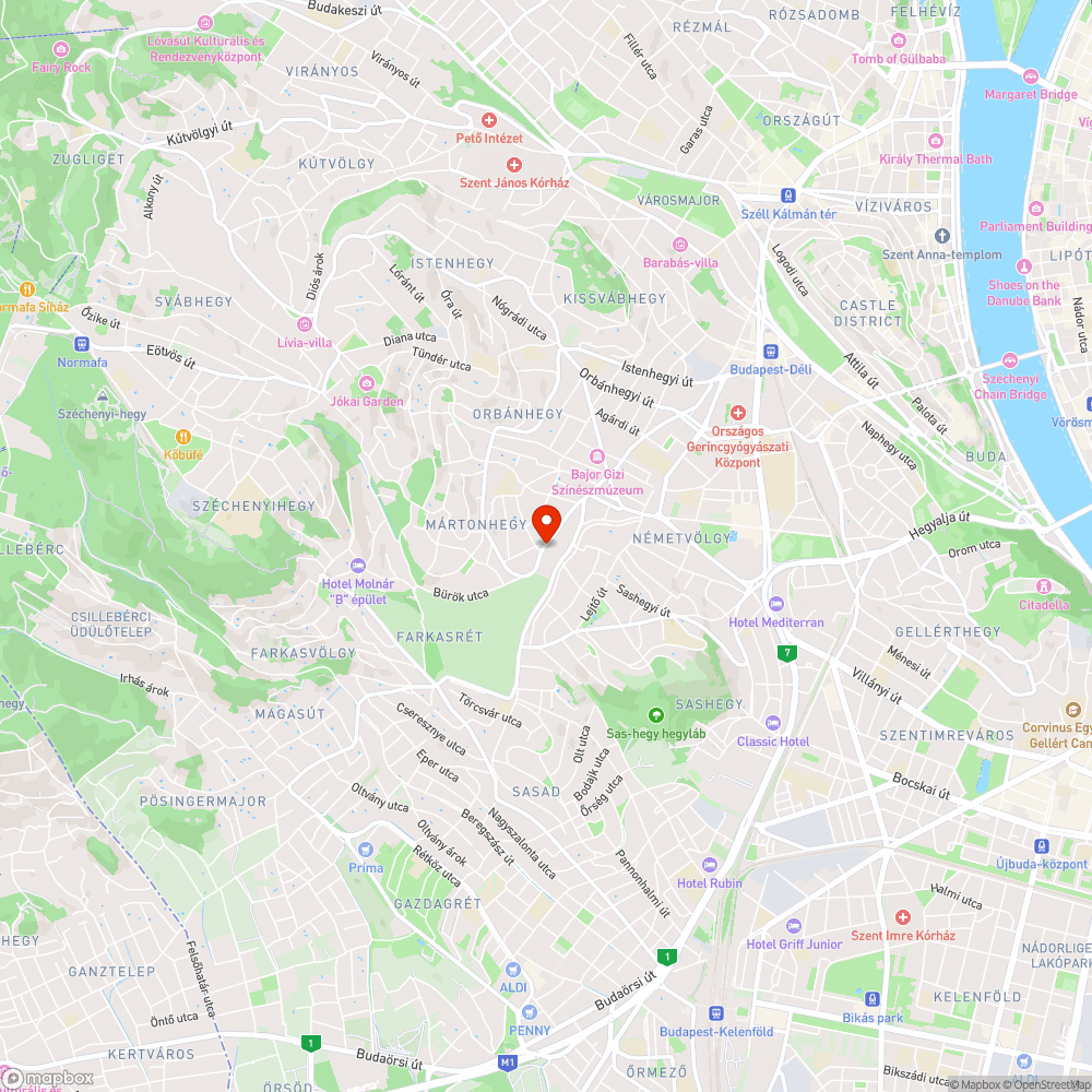 Beomlás előtt álló csatornafedél bejelentés helye