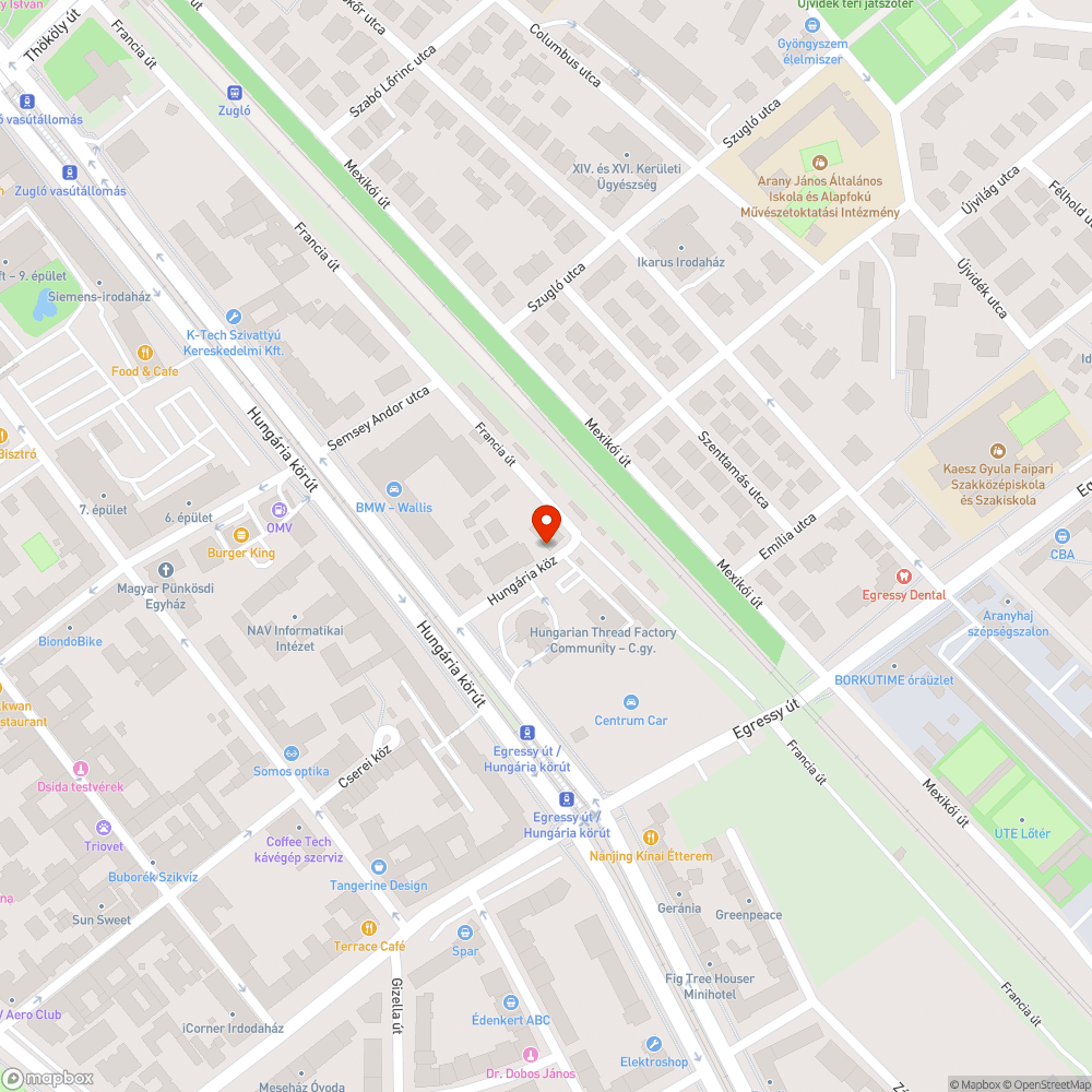 Rendszám nélküli jarmű belóg az úttestre is bejelentés helye