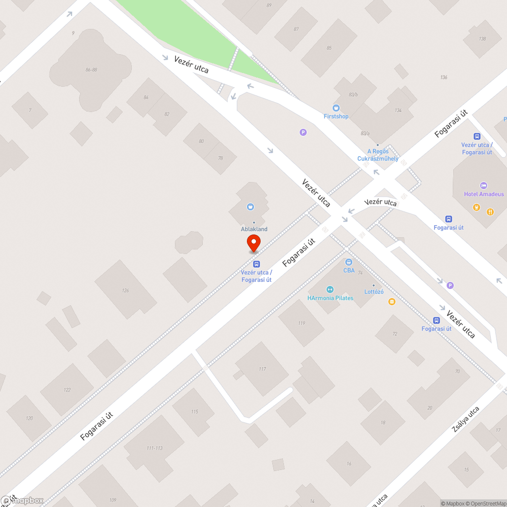 Kopott pad és graffiti a buszmegállóban bejelentés helye