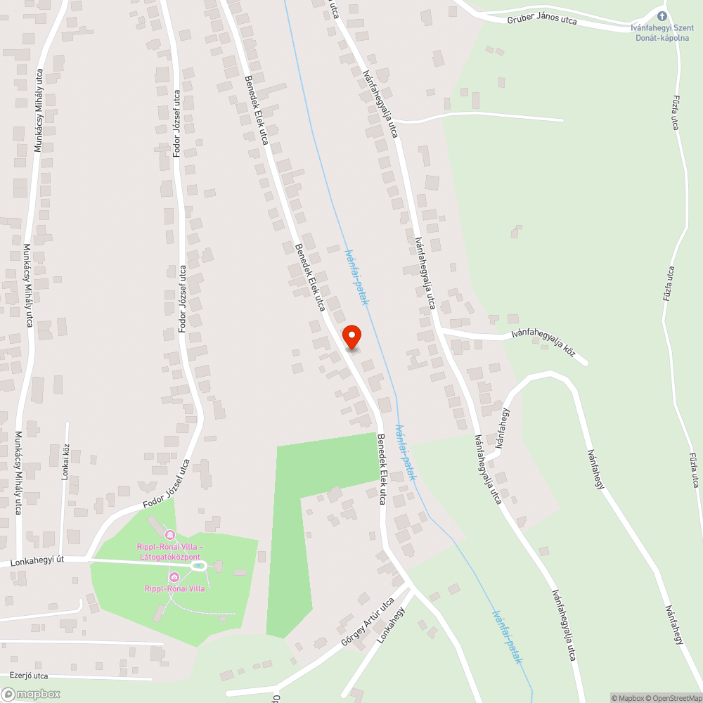 A városi közúton egy nagy kátyú van bejelentés helye