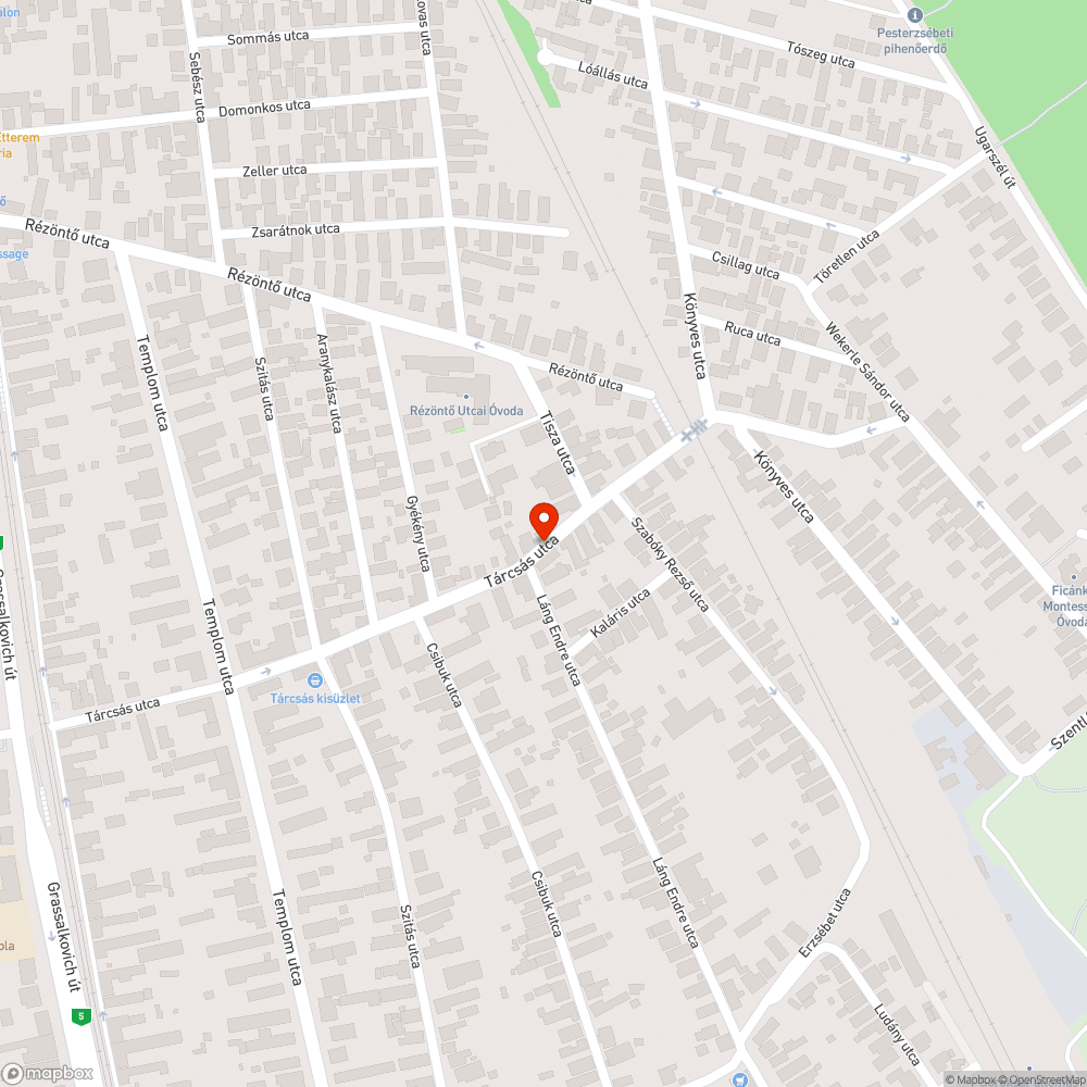 járhatatlan járdaszakasz - Tárcsás utca bejelentés helye