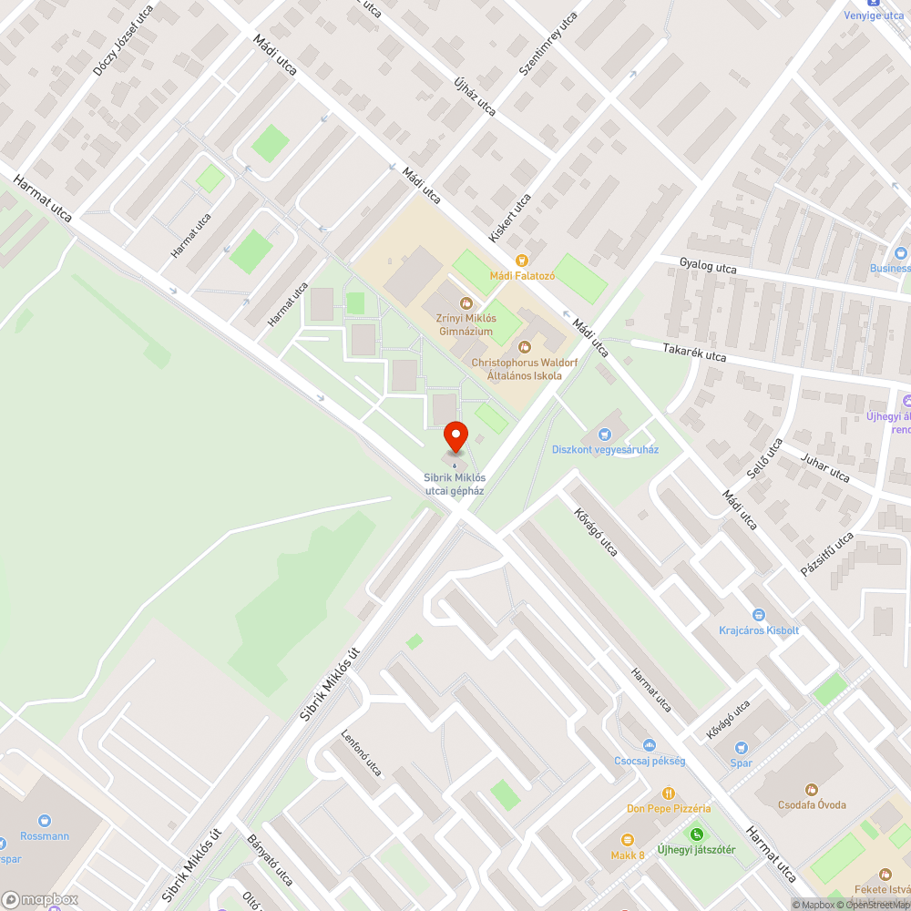 Egy oda nem illő graffiti a játszótér mellett bejelentés helye