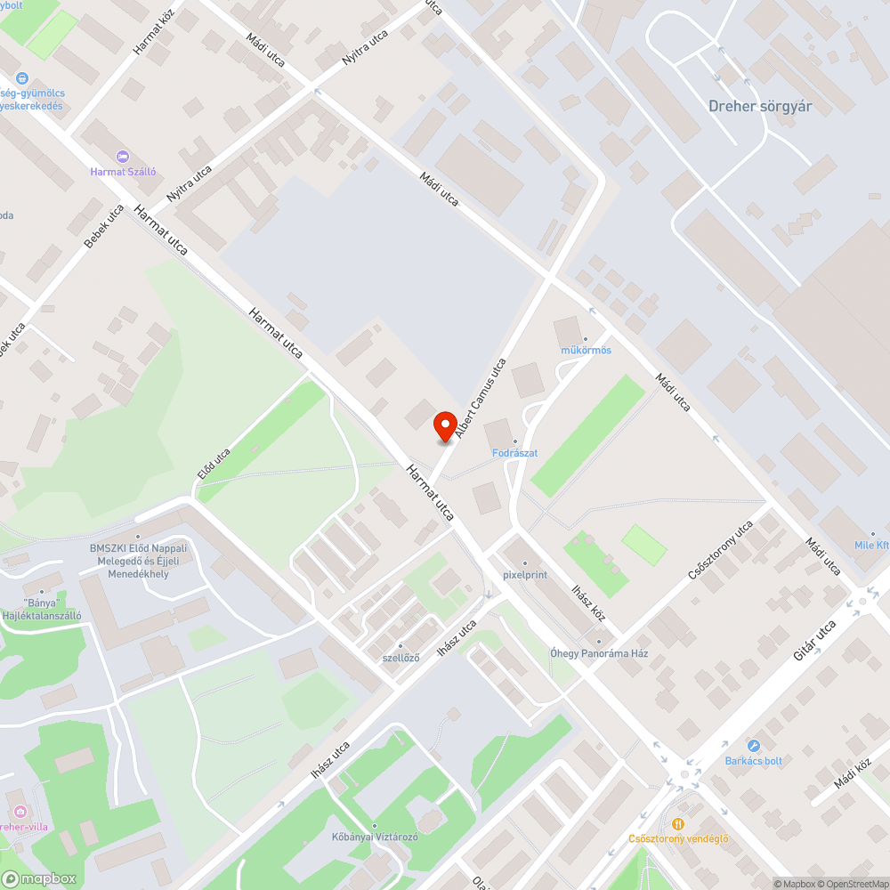 Egy nagyon megkopott pad bejelentés helye