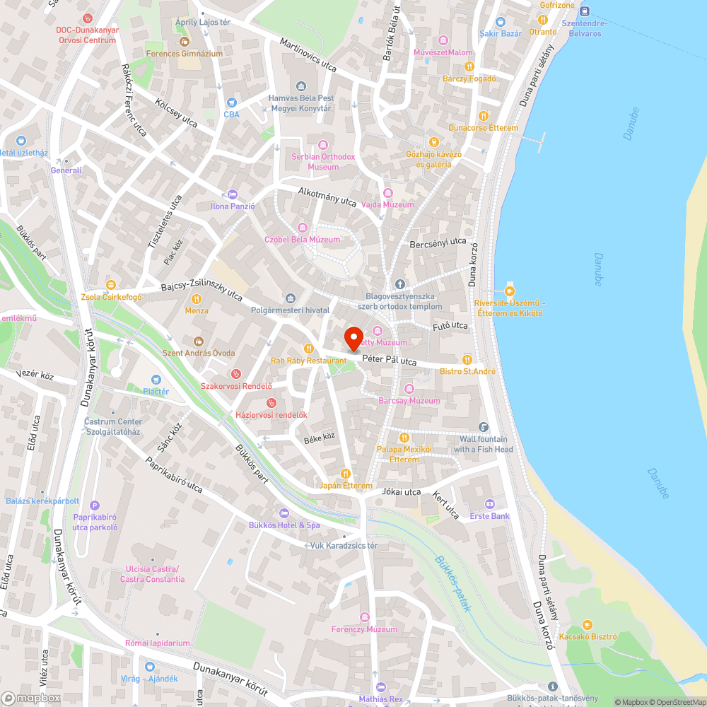 Rozsdás, kopott utcanévtábla bejelentés helye