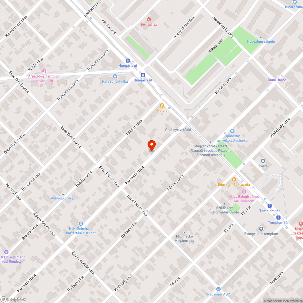 Hatalmas üreg a járda mellett bejelentés helye