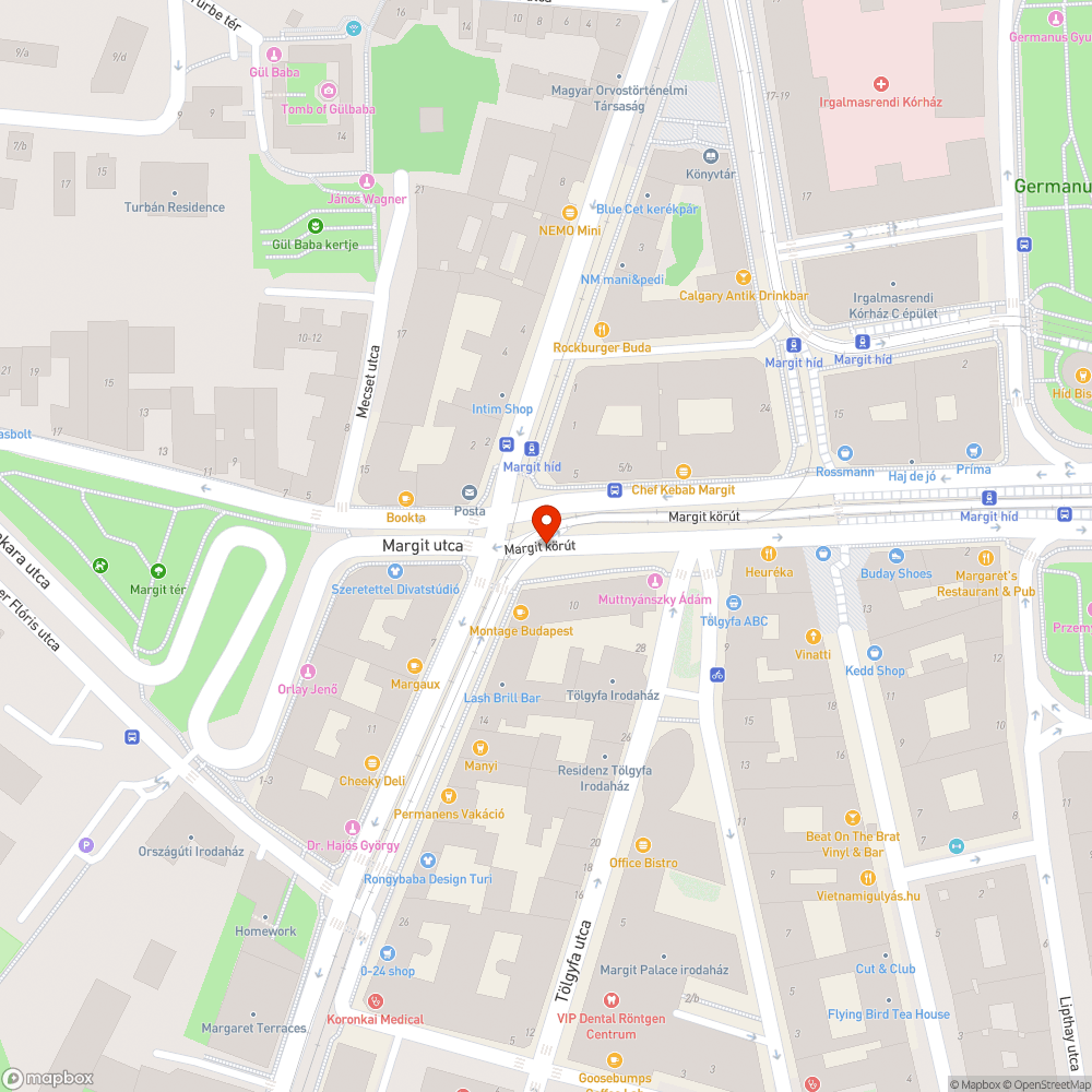 Felhalmozott szemét a régi OTP előtt bejelentés helye