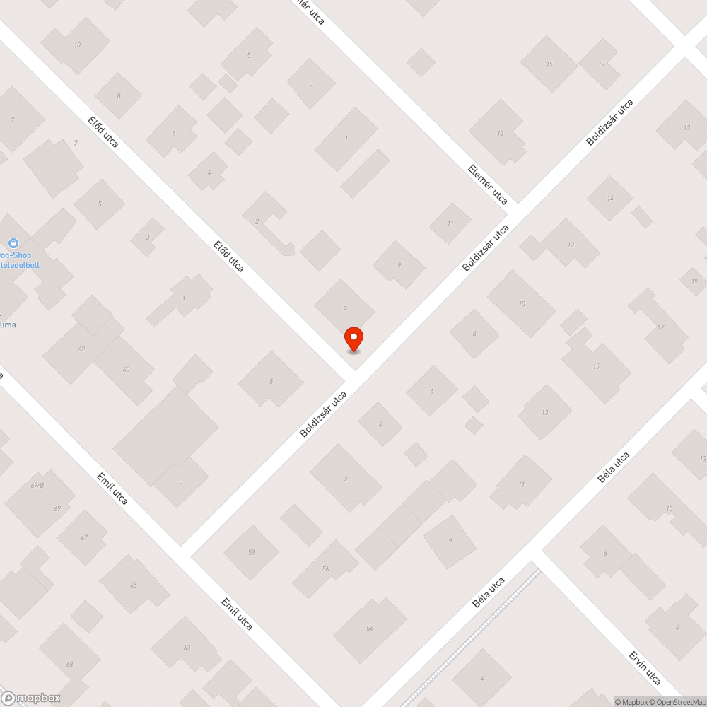 Roncs autó, nagyon rossz helyen bejelentés helye