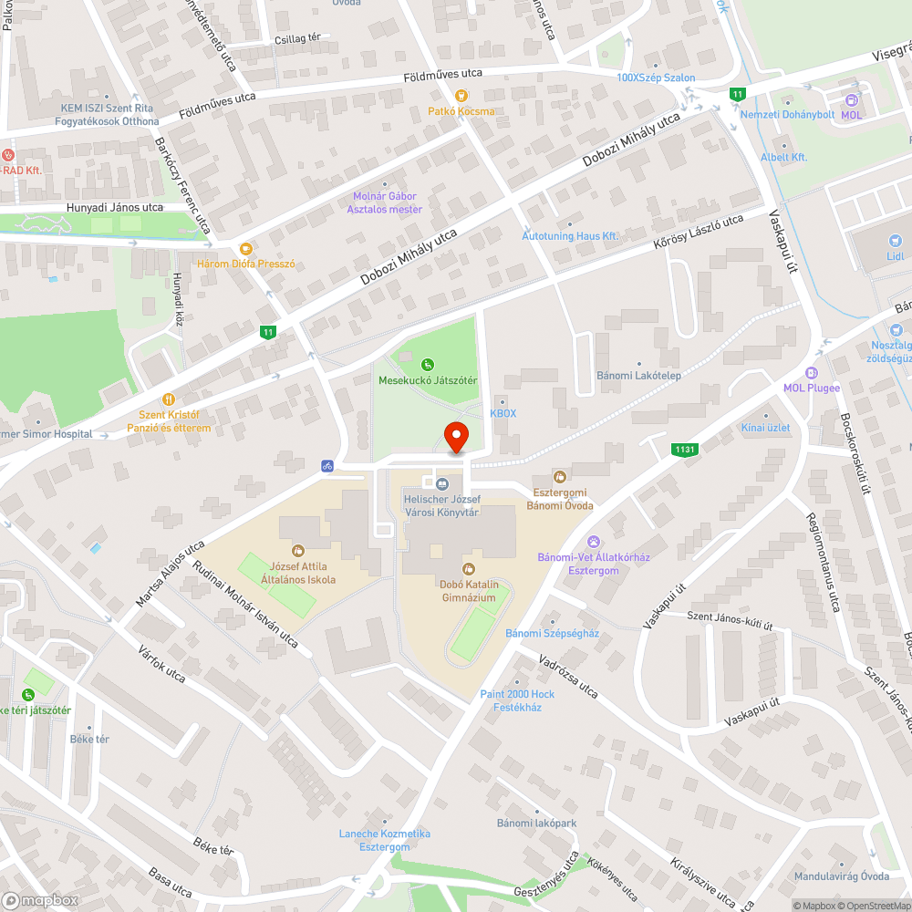 Esztergom, Dobó gimi alatti parkoló bejelentés helye