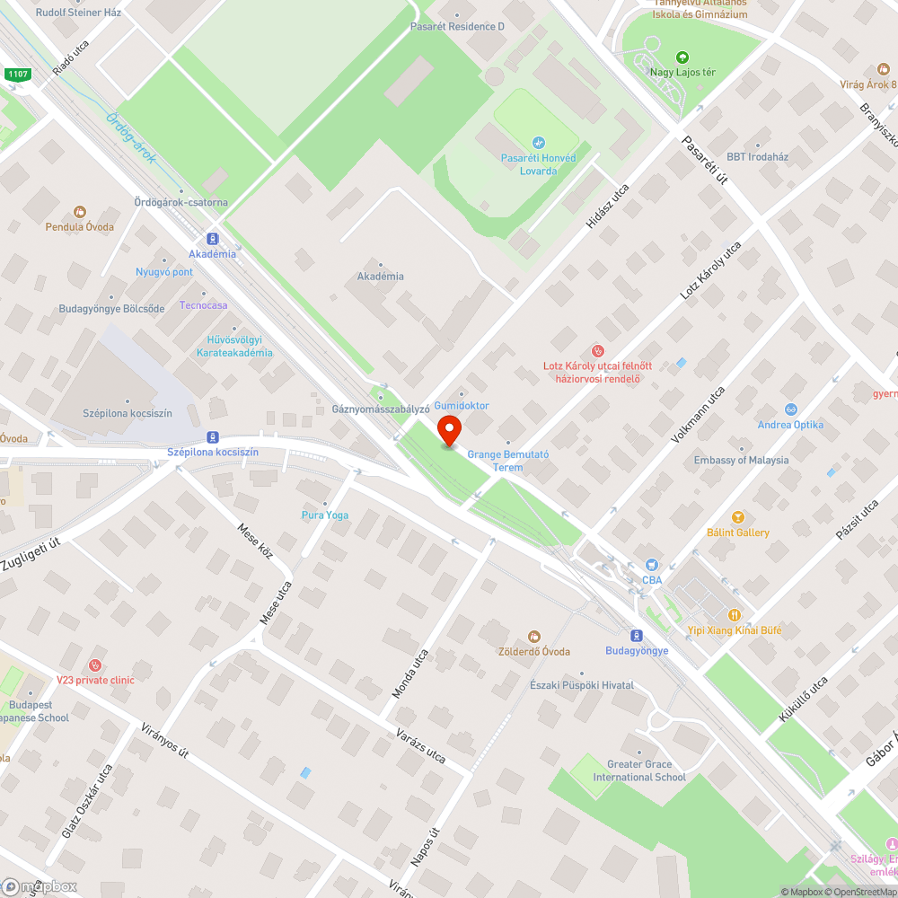 Elavult kutyát sétáltatni tilos táblák bejelentés helye