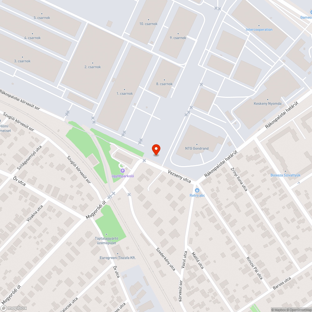 Az út mentén burjánzik a növényzet bejelentés helye