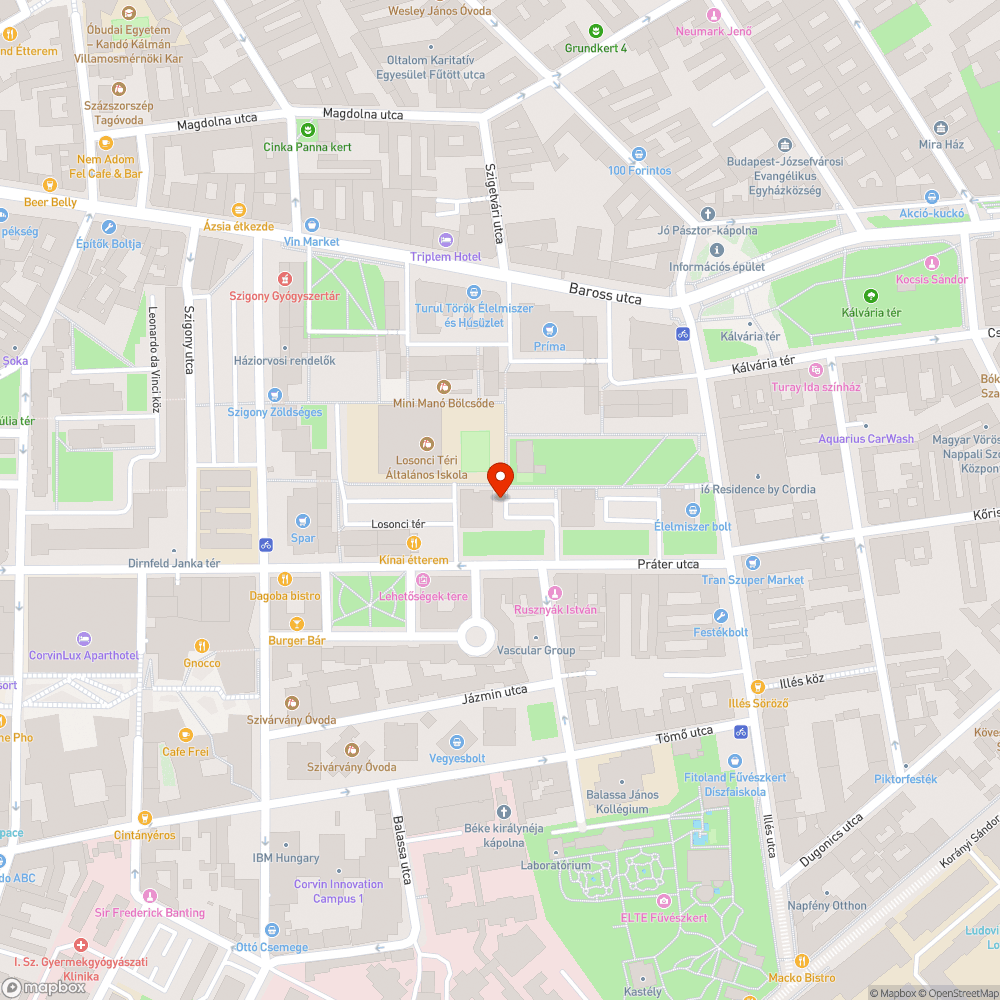 Balesetveszélyes betonfedél a járdán bejelentés helye