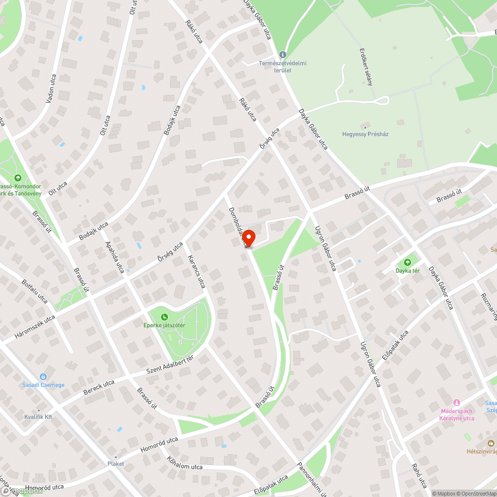 Lakókocsi az utcában hónapok óta bejelentés helye