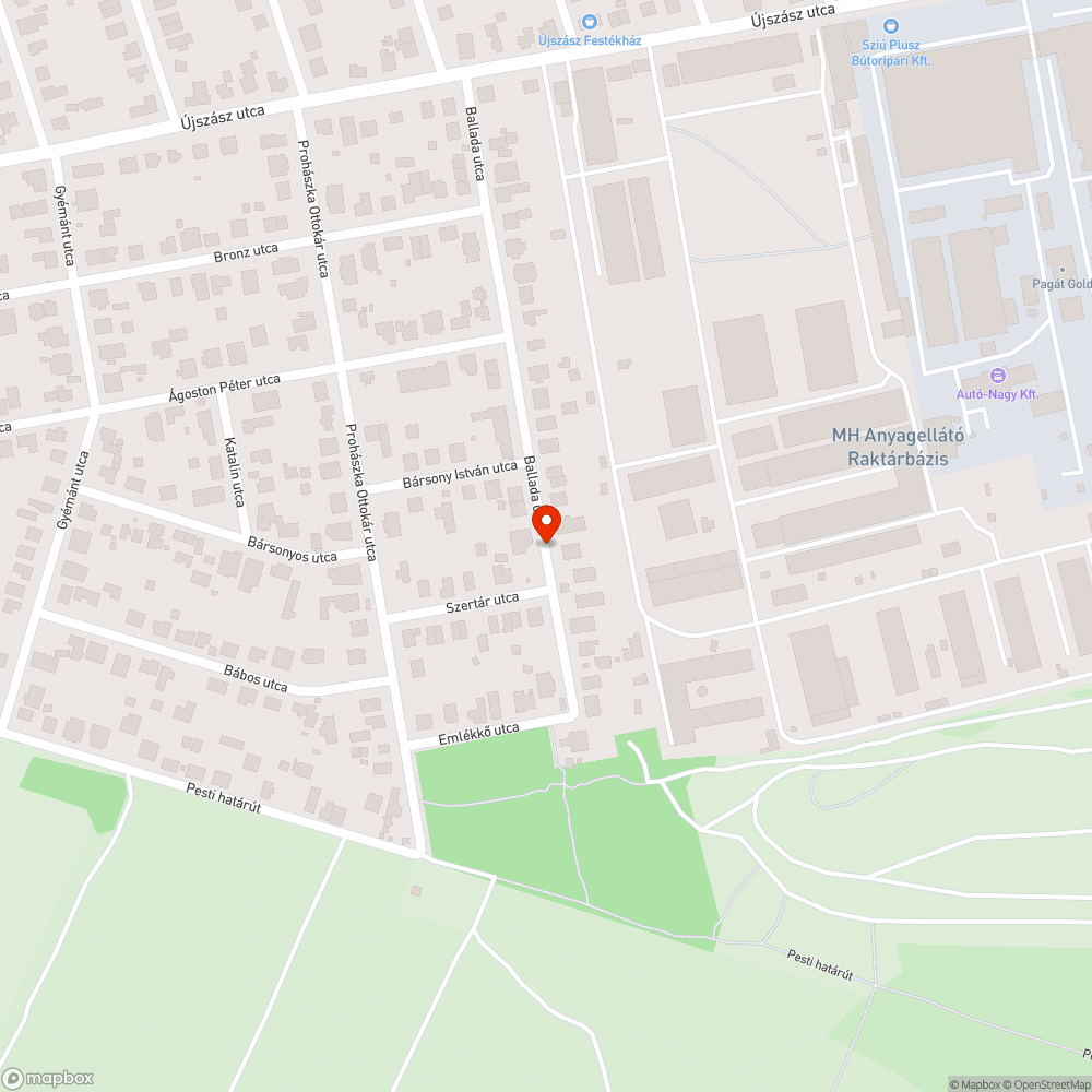 Erősáramú kábeleket összefogó vezeték elérhető magasságig lelóg bejelentés helye