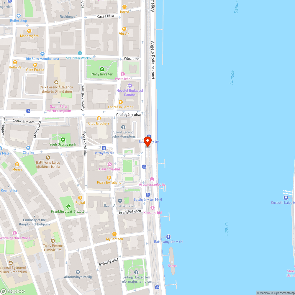 Kerékpárúton lévő fedő rácsok bejelentés helye