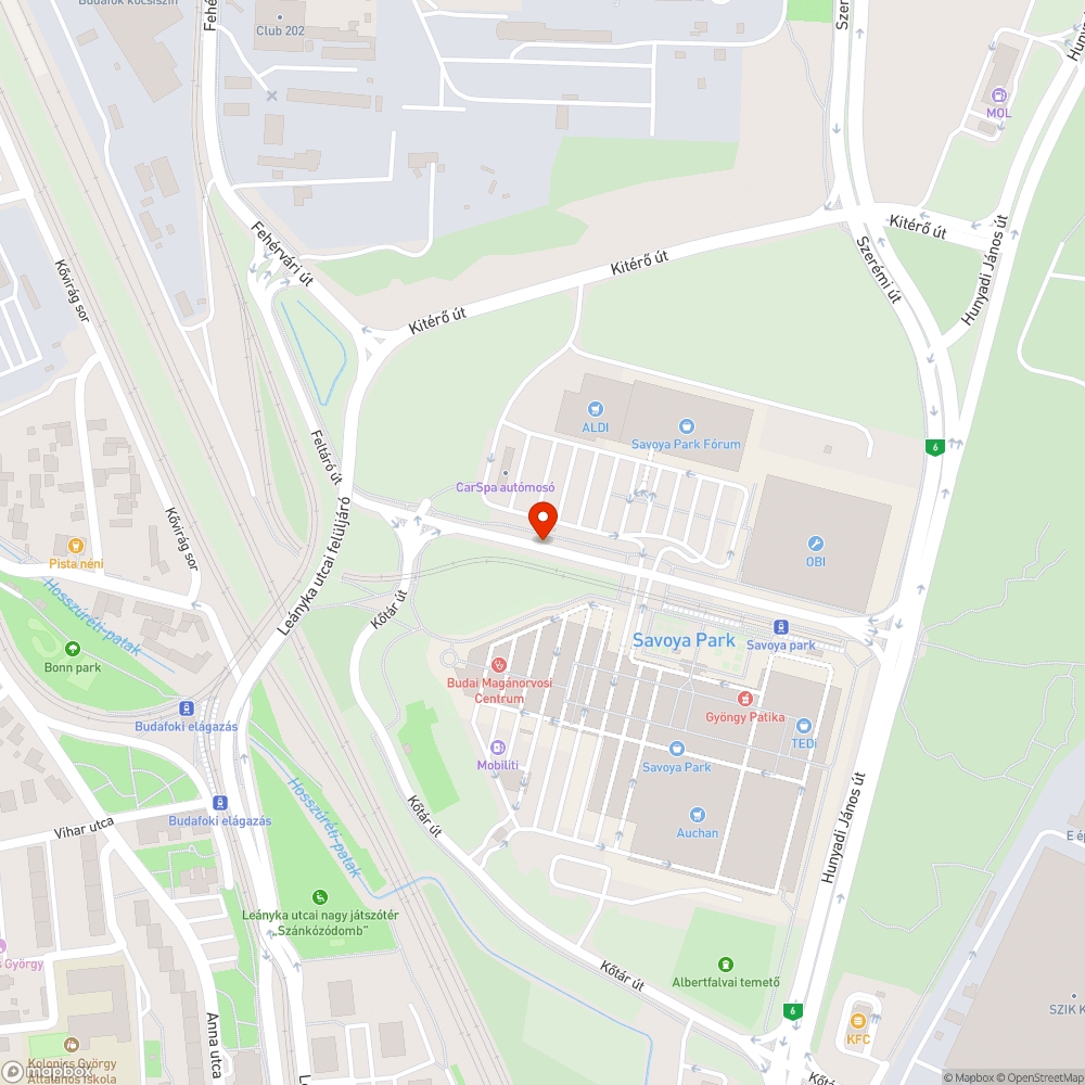 Darabokra tört beton a buszmegállóban bejelentés helye