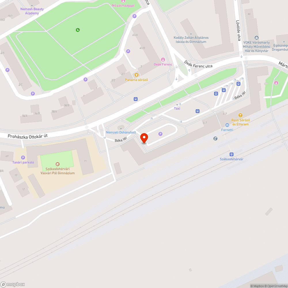 Botlásveszélyes aknafedő a vasútállomásnál bejelentés helye