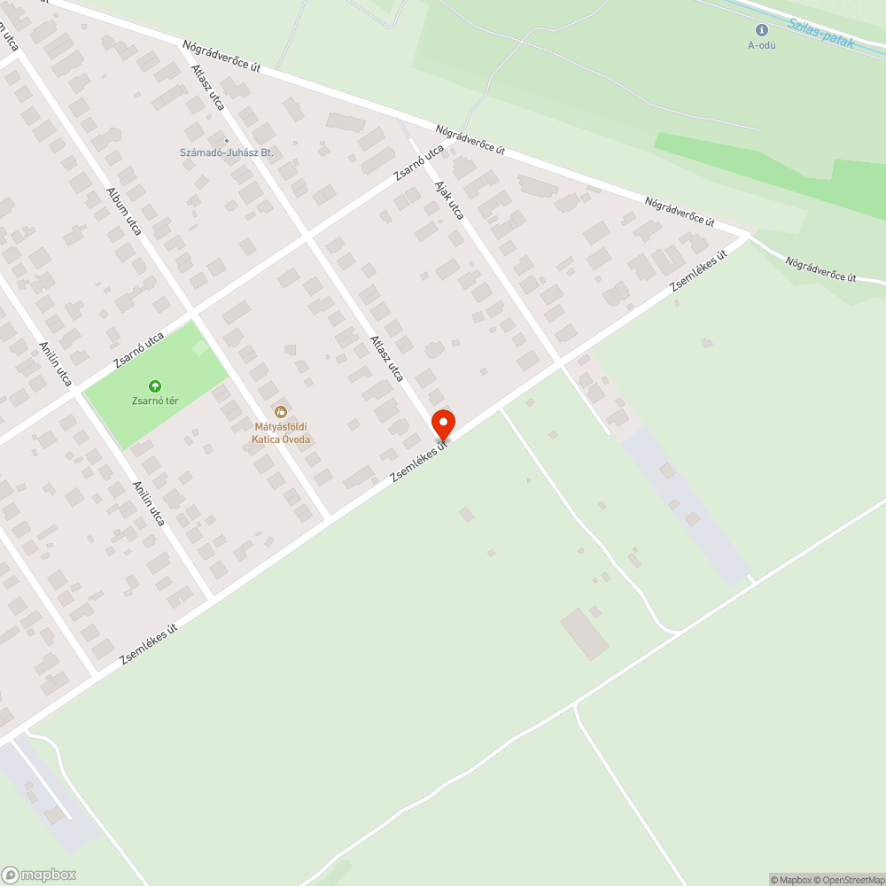 leszakadt, kábelen lógó telekommunikációs doboz bejelentés helye