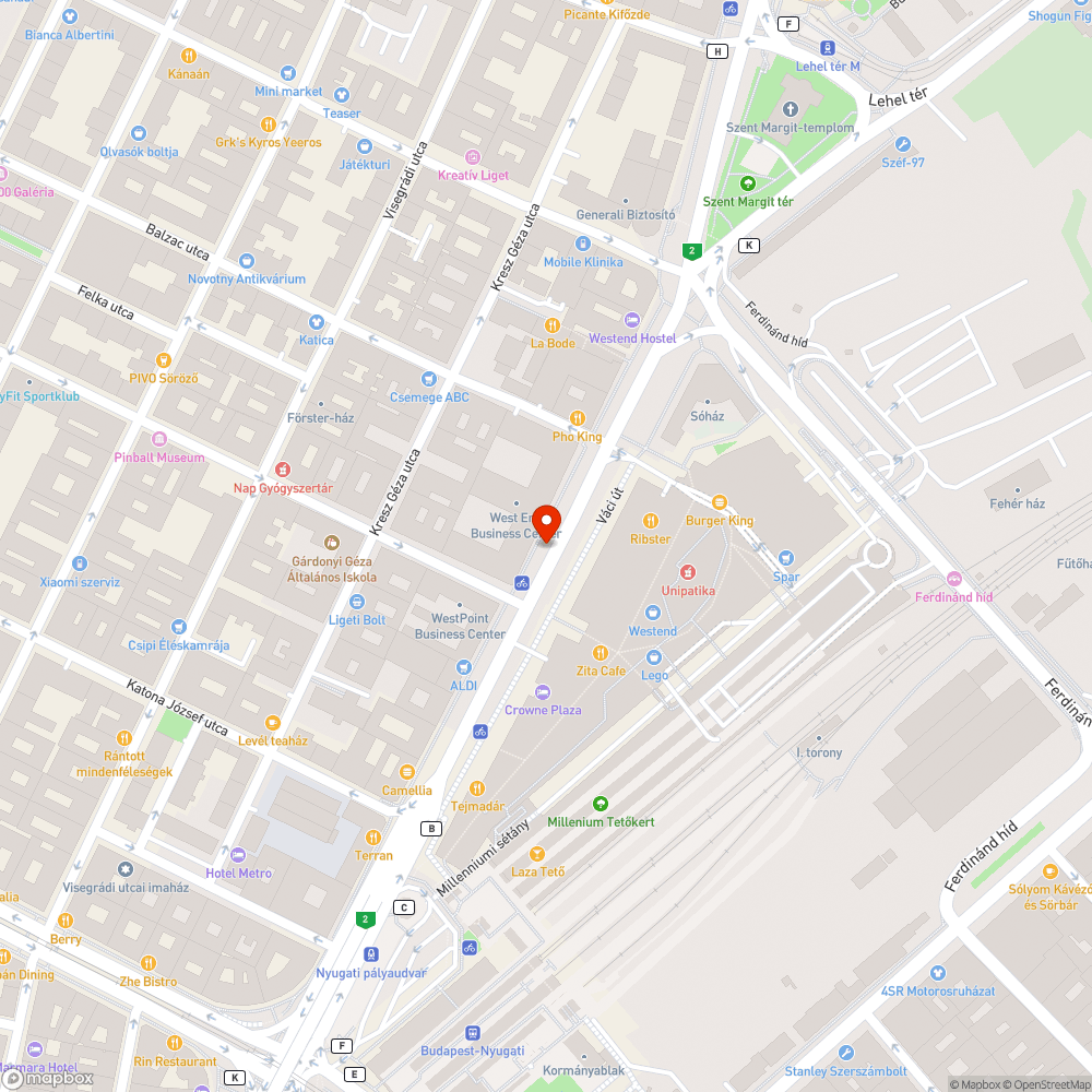 Váci úti kerékpársávon állandó parkolás bejelentés helye