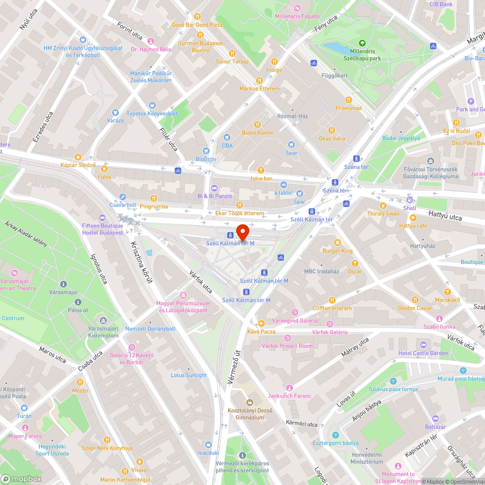 Kiálló, éles fémszegély a Széll Kálmán téren bejelentés helye