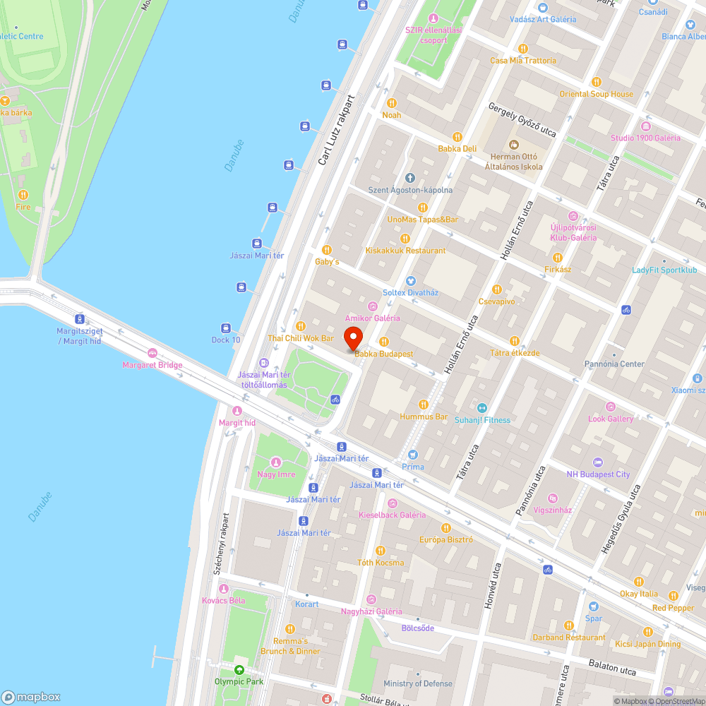 Járdát védő zöld karó kitördelve bejelentés helye