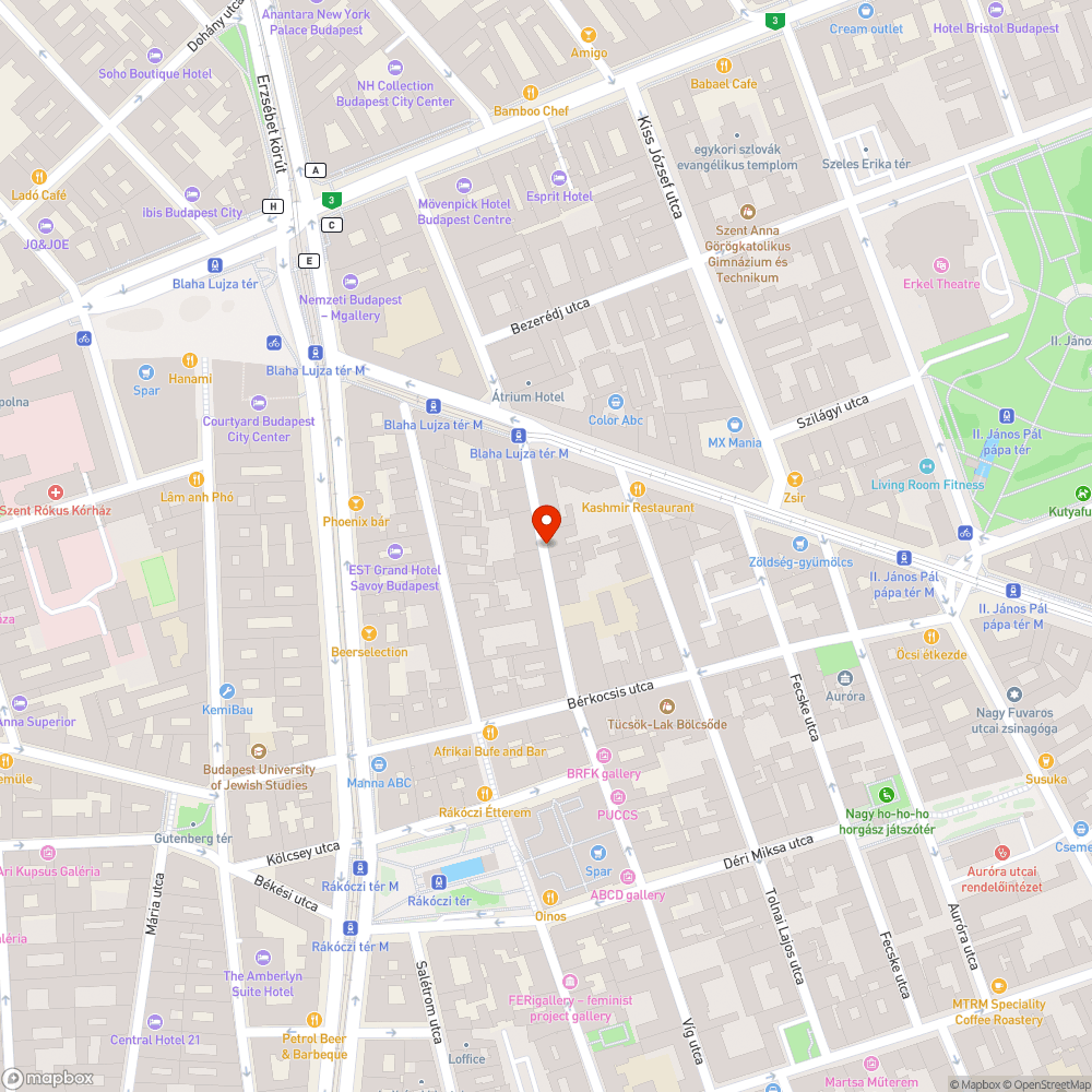 A járda és az úttest hepe-hupás és széttöredezett bejelentés helye