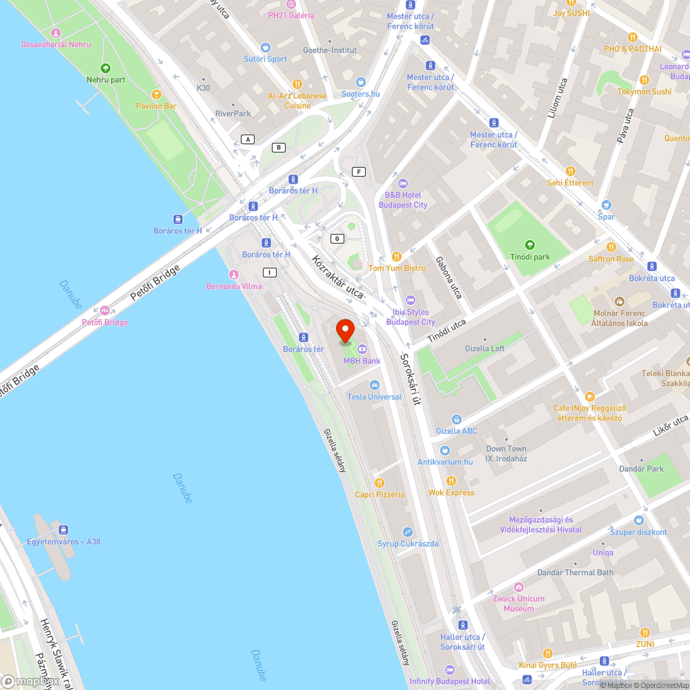 Betört telefonfülke üveg a Boráros téren bejelentés helye