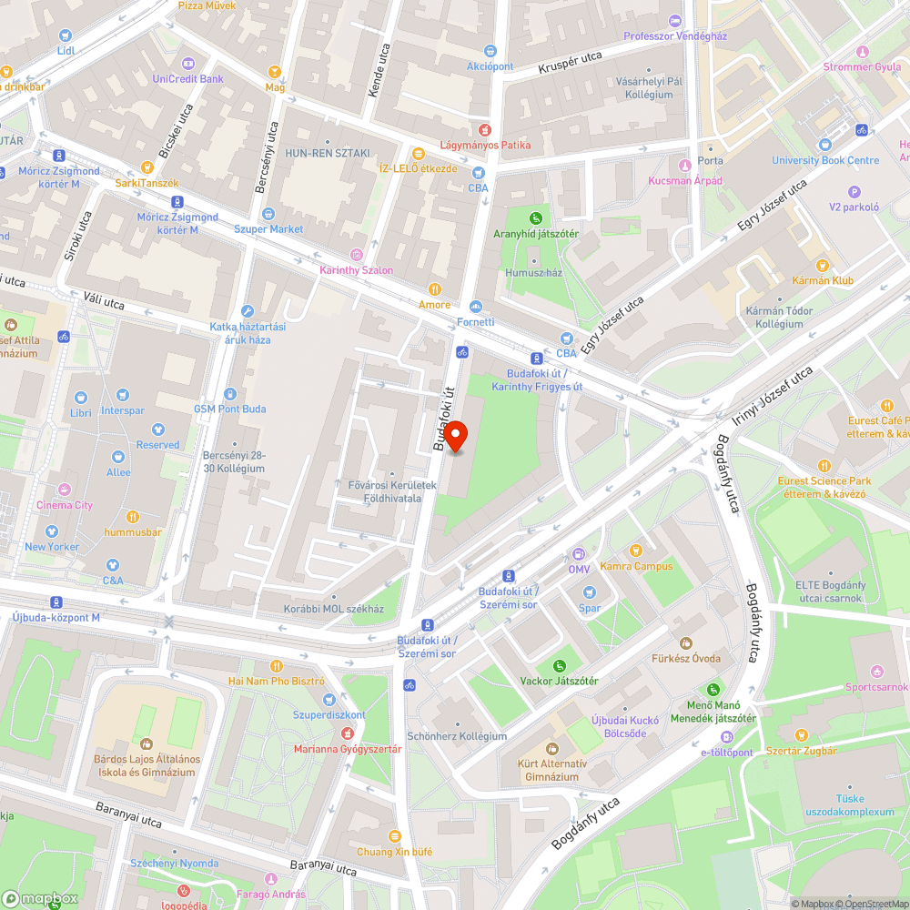 Szétrepedezett járda, ami értékes parkolóhely lehetne a Budafoki úton bejelentés helye