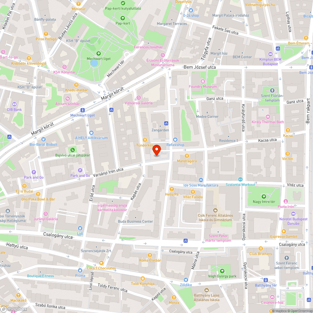 Kacsa utcai lámpa előtti kerékpársáv/piktogramm-korridor bejelentés helye