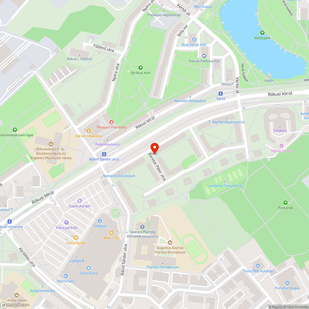 Gyalogút és kerékpárút közepén hatalmas kátyú bejelentés helye