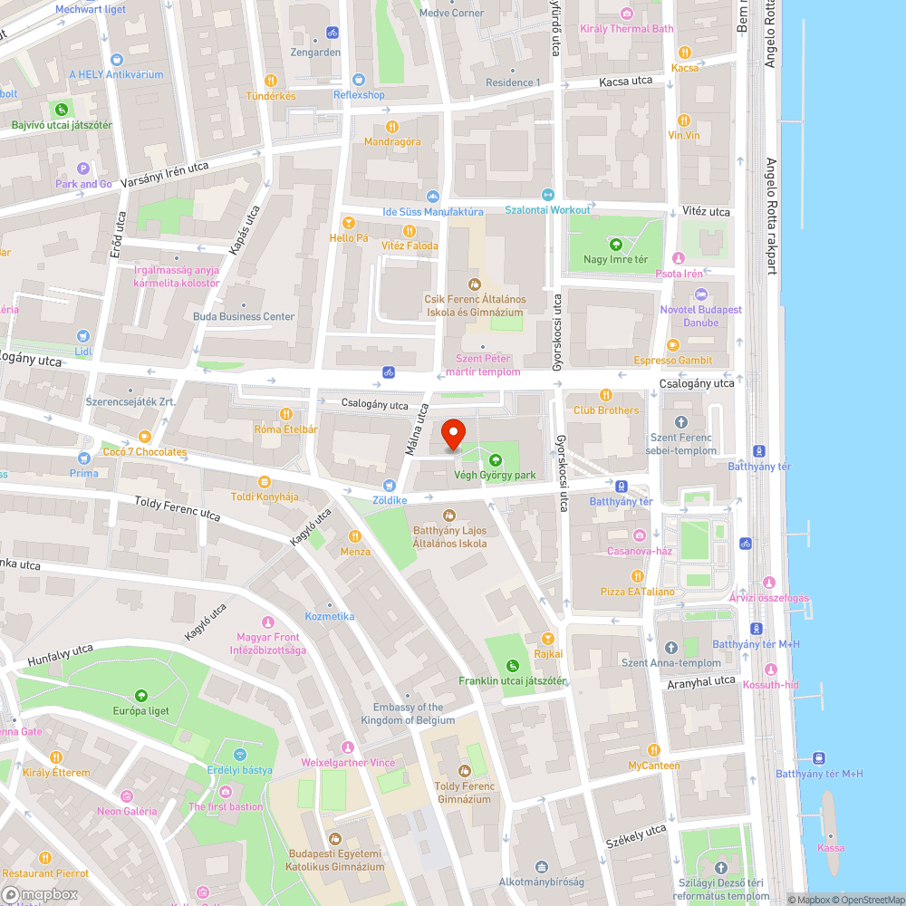 Felhalmozott szemét a Batthyány utca 15. és Csalogány utca 16-20 társasházak között (Málna utcából látható) bejelentés helye