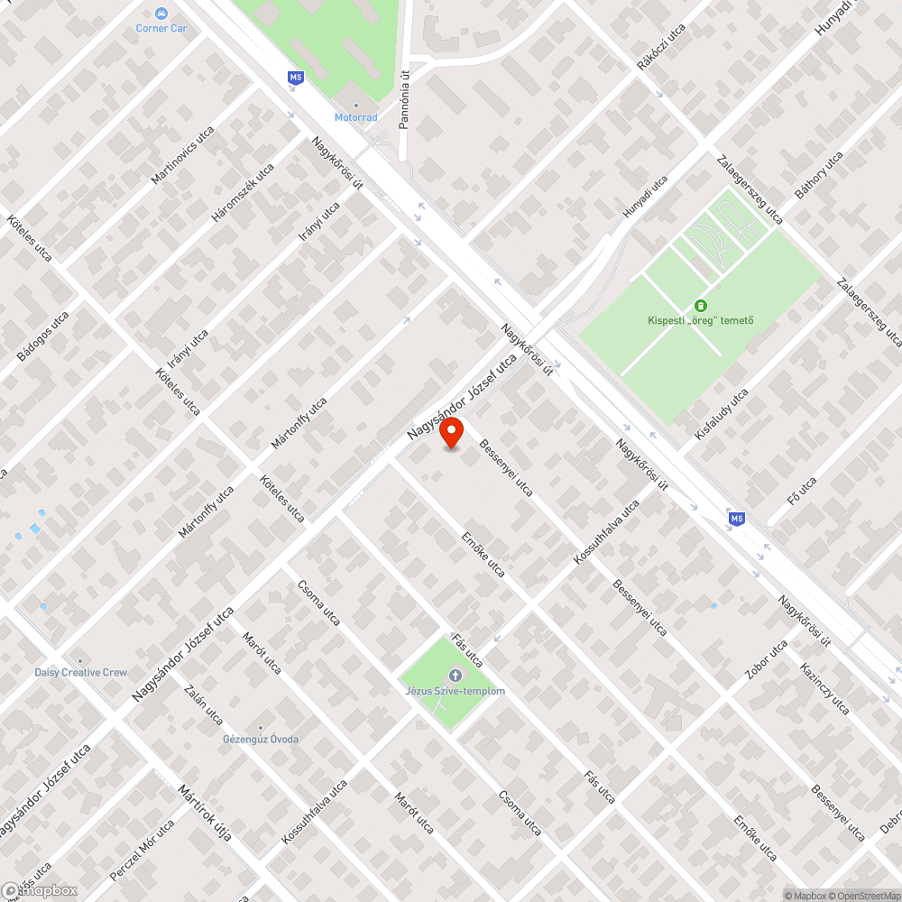 Hetek óta itt hagyott jármű bejelentés helye