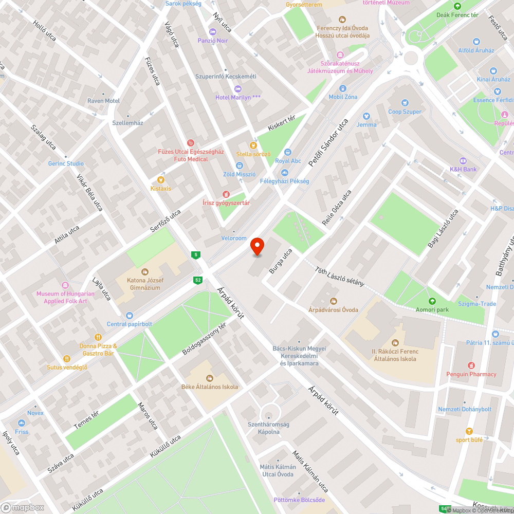 Félig kidőlt tábla bejelentés helye