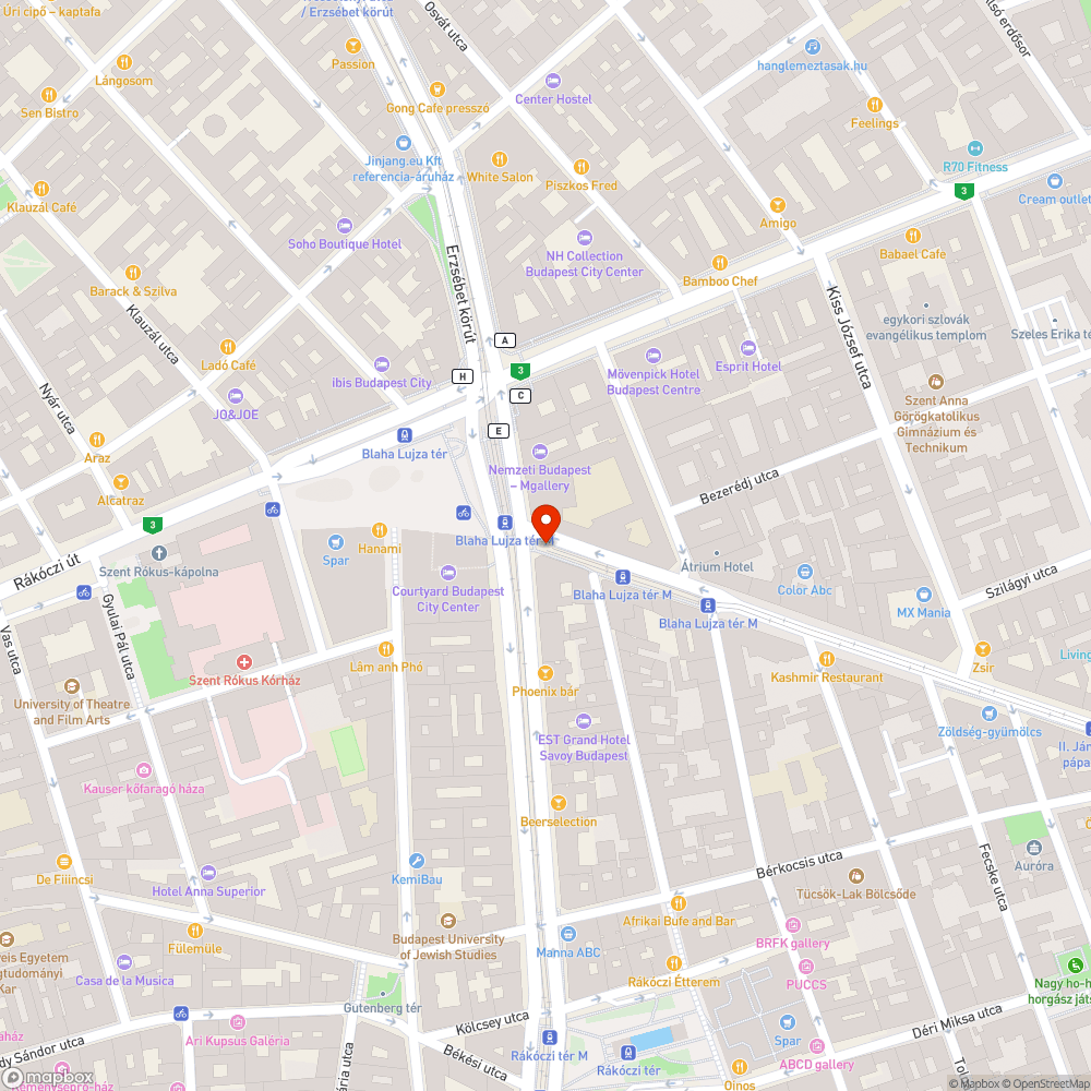 Egy nagyon graffitis és elhanyagolt villamos ütköző bejelentés helye