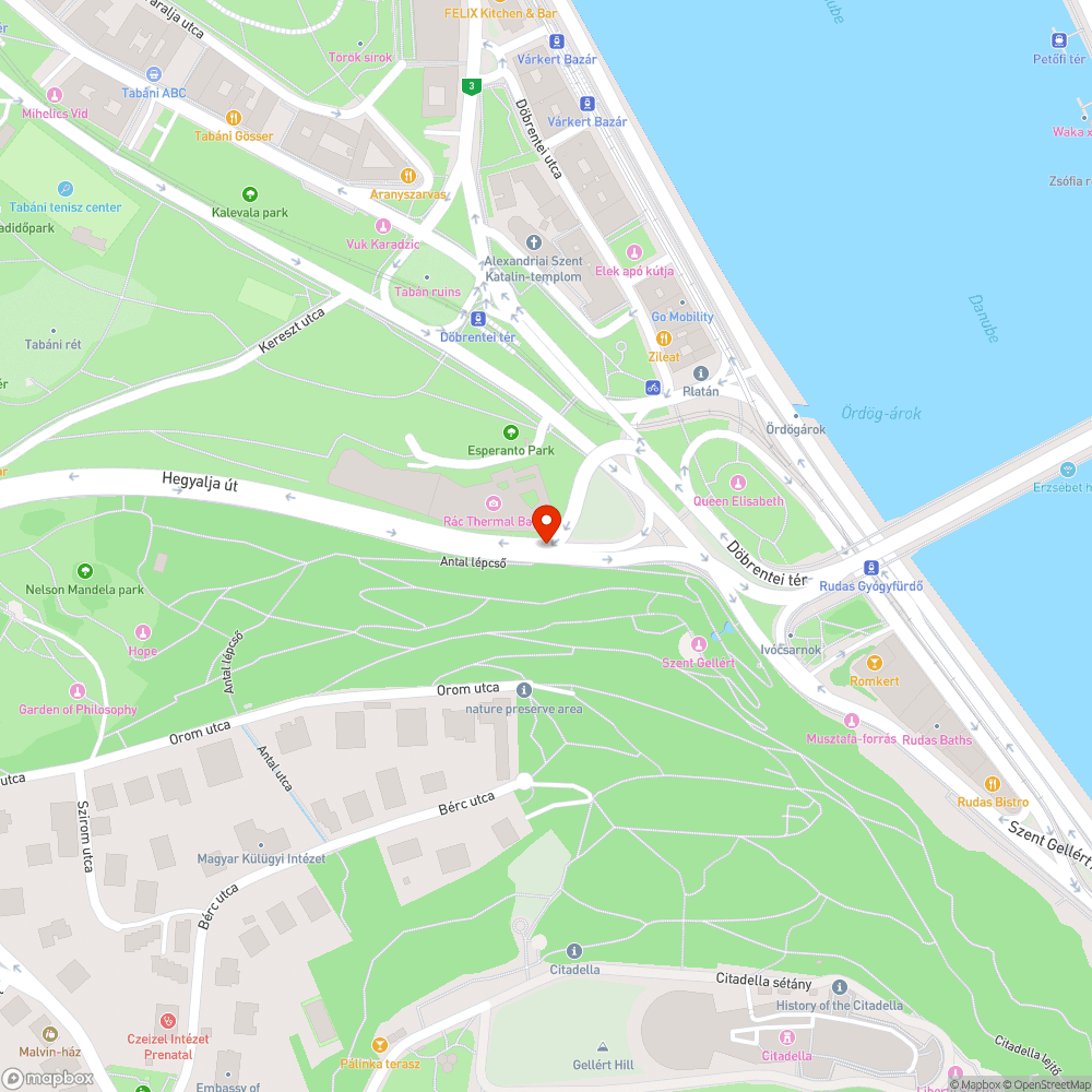 Felbontott és helyre nem állított járda bejelentés helye