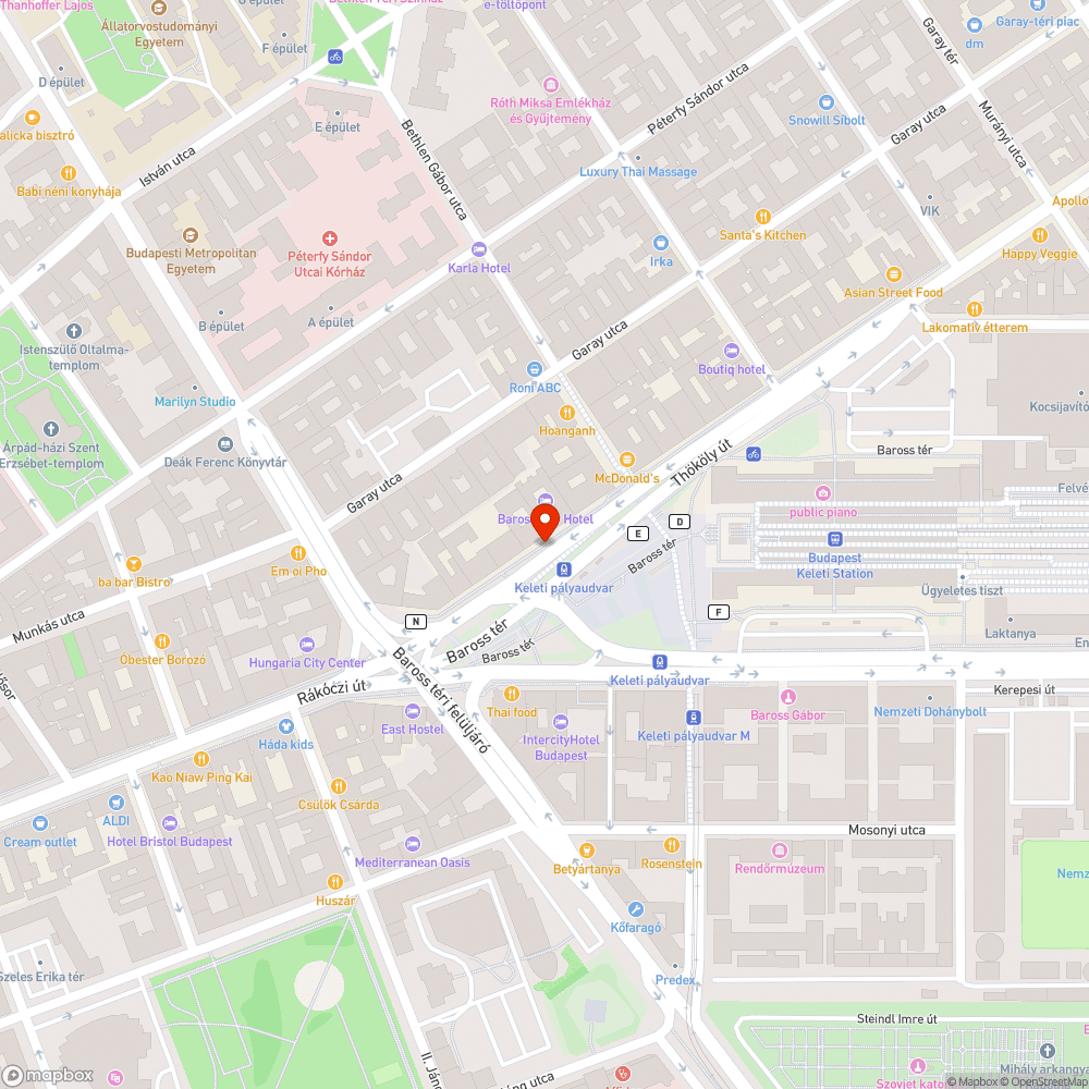 Menetrend kijelző tábla bejelentés helye