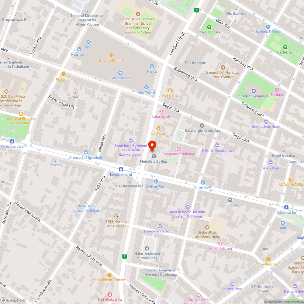 Buszmegállóban megálló víz bejelentés helye