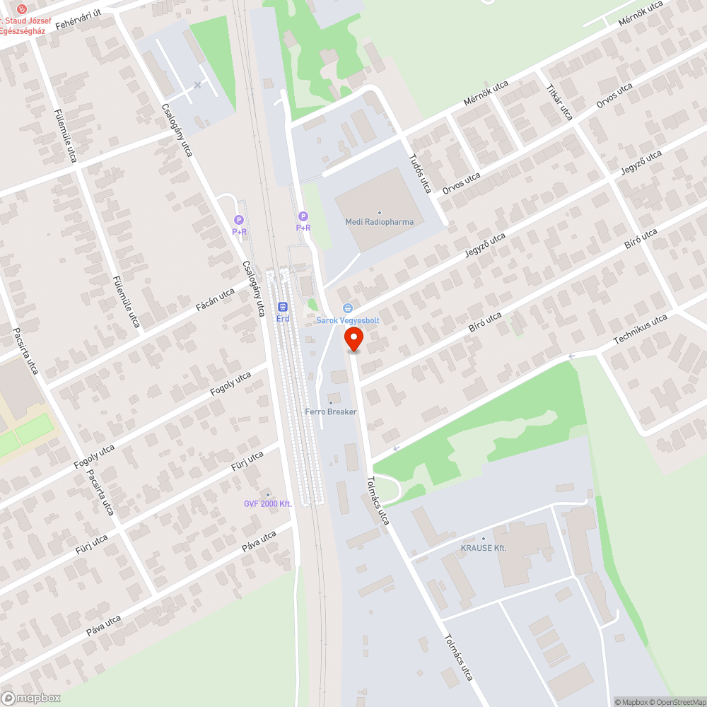 Tolmács utca sáros, gödrös, sittel teletömött padkája bejelentés helye