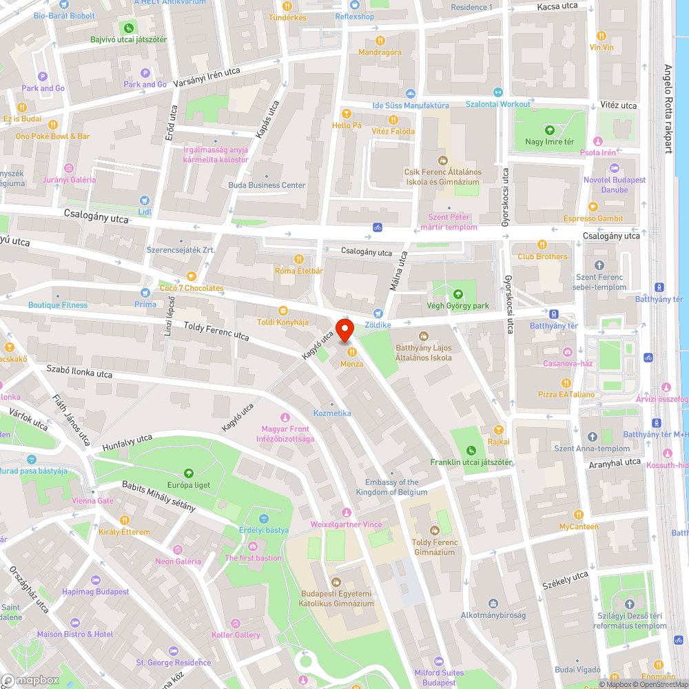 Hiányos aszfalt a járdán bejelentés helye