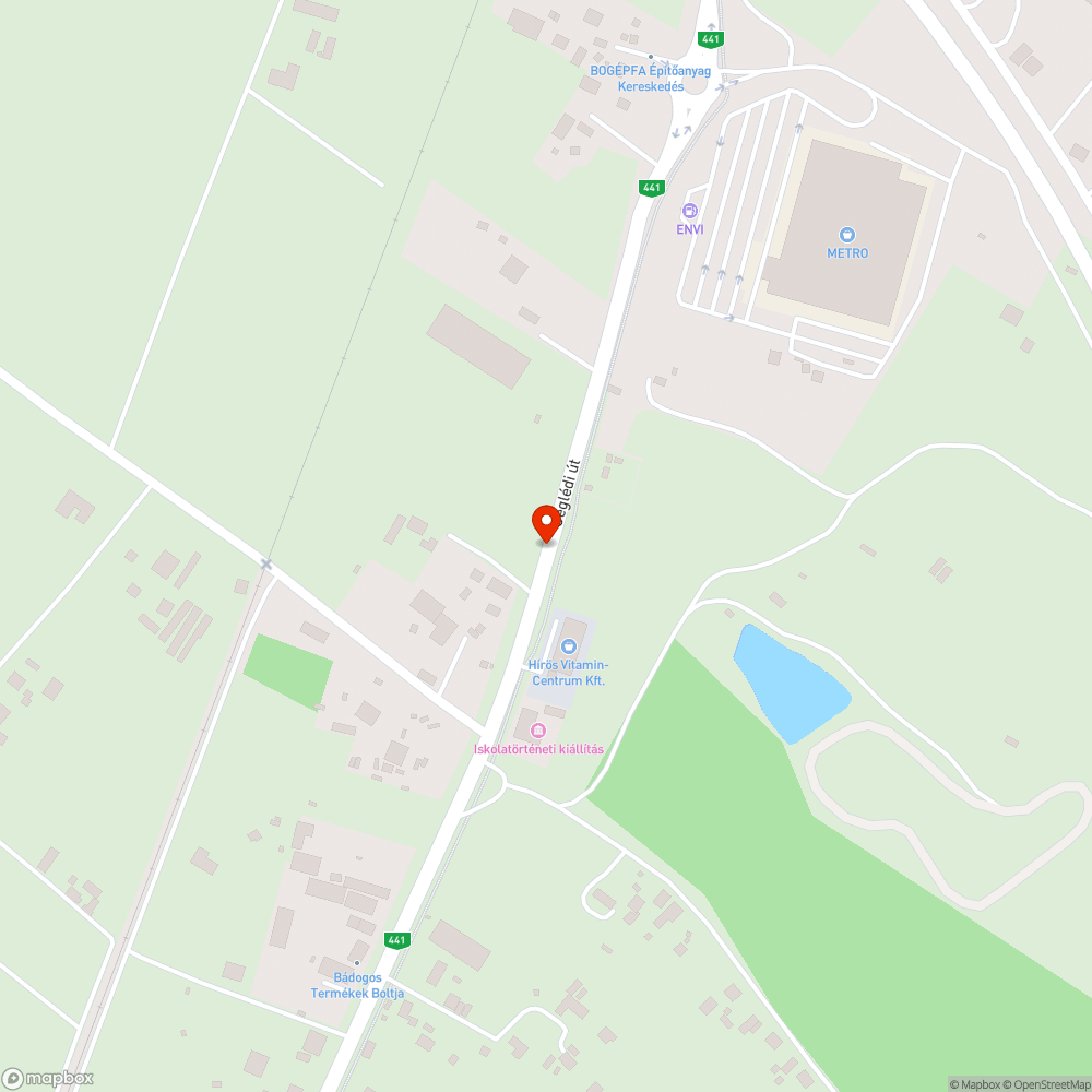 Hiányzó fedett buszváró bejelentés helye