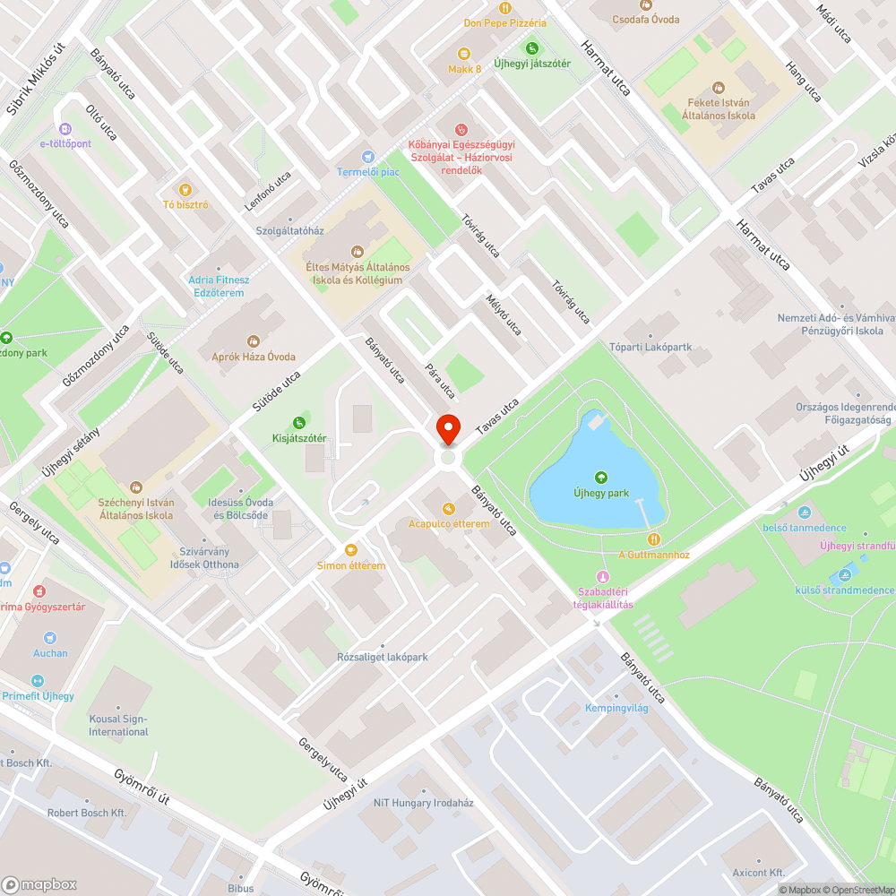 Nagyon repedezett fele útburkolat és újabb lekopott jelzések a körforgalomnál bejelentés helye