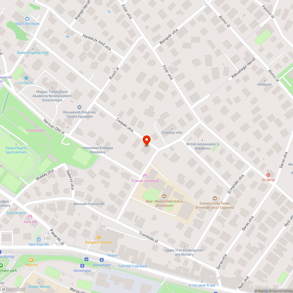 Kátyú a csatornafedél mellett bejelentés helye