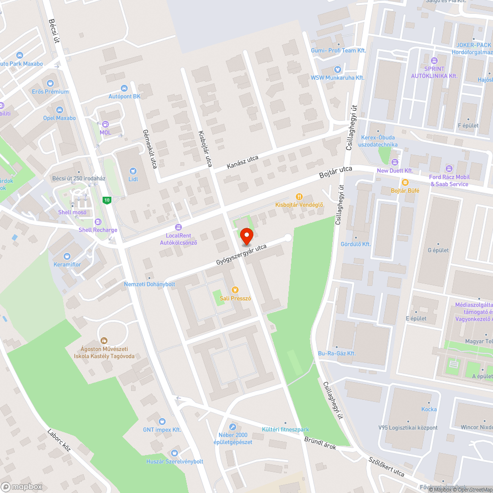 Négy hónapja zavarja a sarkon a kilátást bejelentés helye